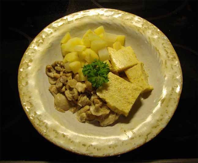 Polenta-Pilz-Gemüse 3.jpg